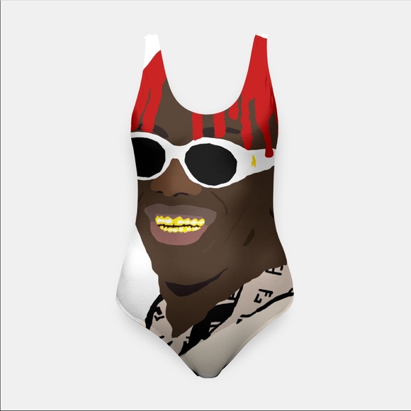 Bathing suit size large - Picture 7 of 7